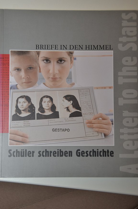 Buchcover_1.JPG 